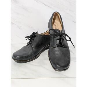 Softspots Black Leather Lace-Up Shoes
